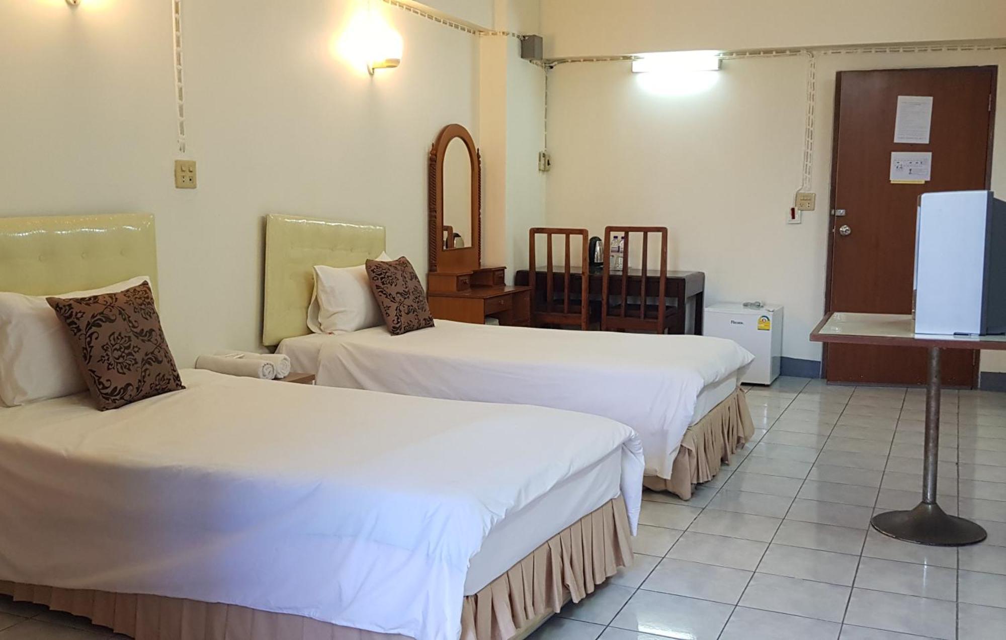 โรงแรมวินบางนา Win Bangna Hotel Bangkok Room photo